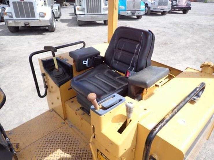 1989-deere-550g-image-15