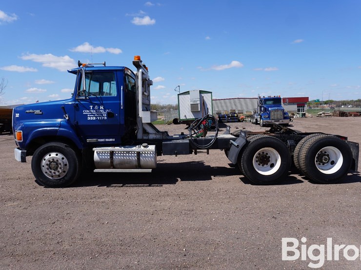 1994-ford-lta9000-image-8
