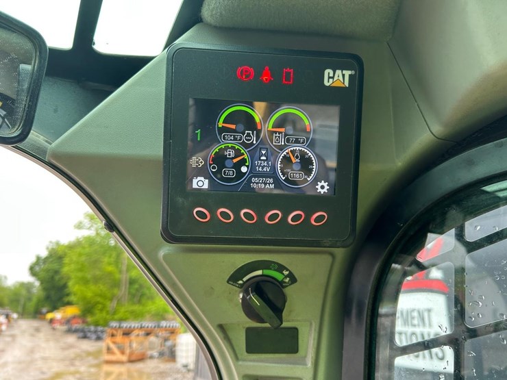 2022-caterpillar-259d3-image-22