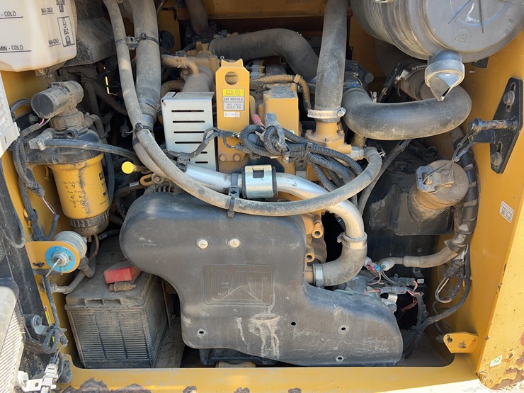 2019-caterpillar-289d-image-13