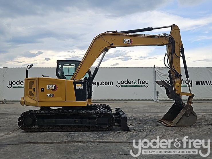 2023-caterpillar-310-image-5