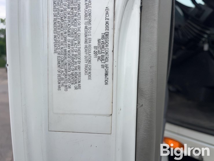 2012-international-prostar-image-10