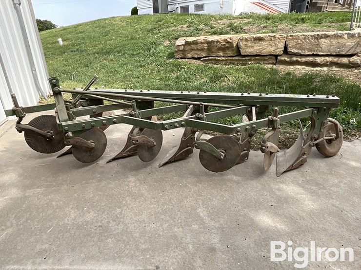 john-deere-125-image-8