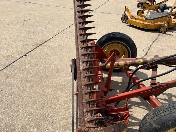 new-holland-456-image-4