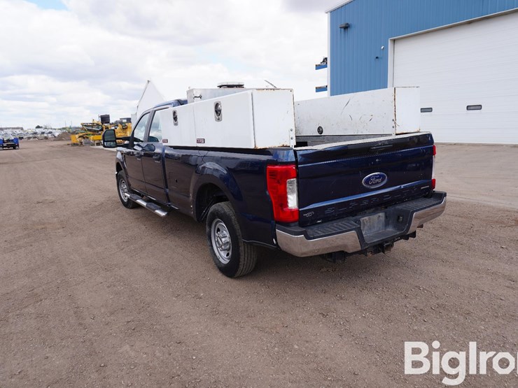 2018-ford-f350-xl-image-7