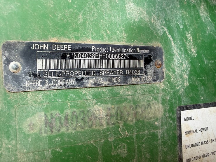 2016-john-deere-r4038-image-119