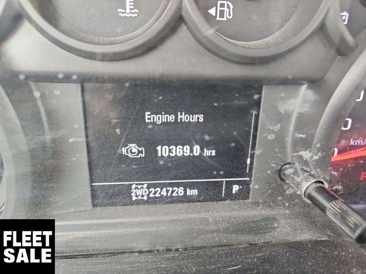 2020-chevrolet-silverado-3500hd-image-8