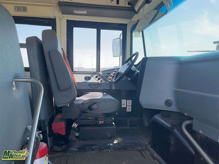 2012-ic-bus-ce-image-13