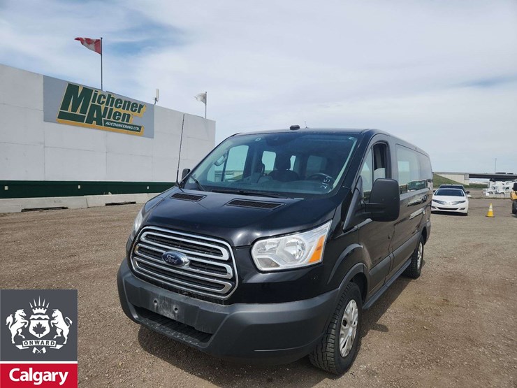 2018-ford-transit-image-1