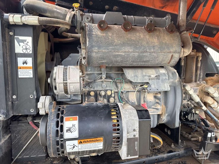 2013-jlg-860sj-image-10