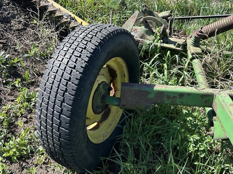 john-deere-450-image-19