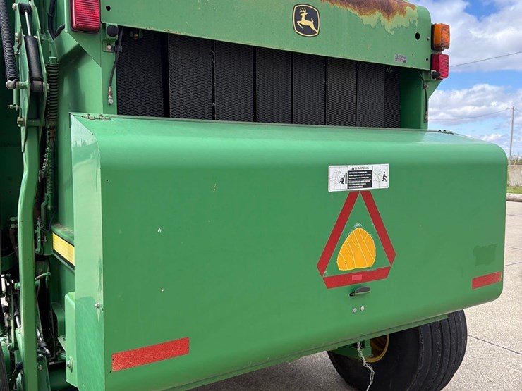 john-deere-568-image-22