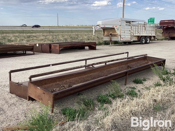 metal-feed-bunks-image-1