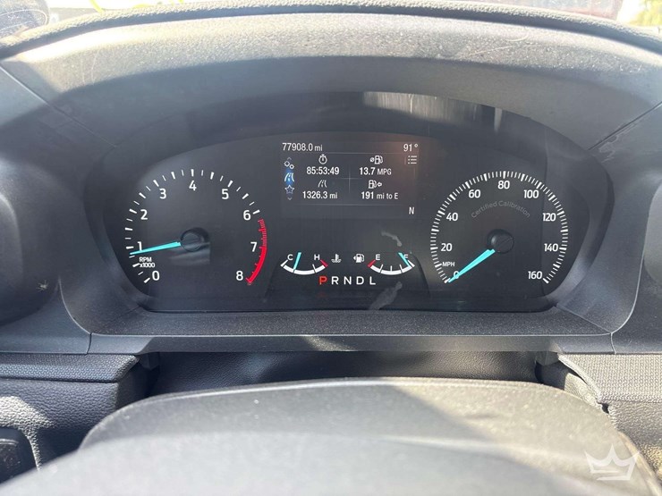 2020-ford-explorer-image-15