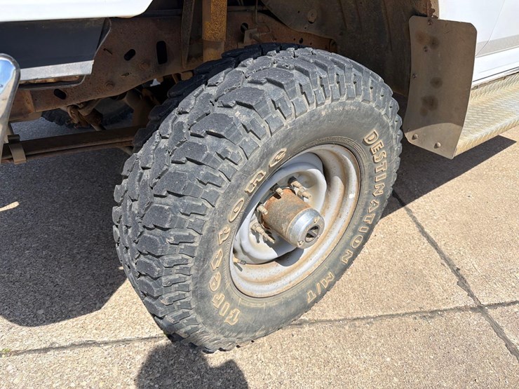 1996-ford-f350-image-12