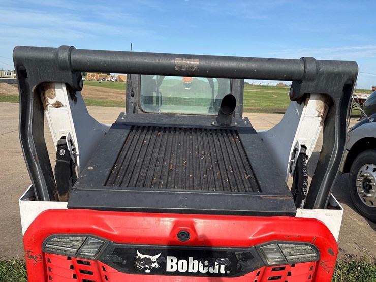 2021-bobcat-s76-image-6