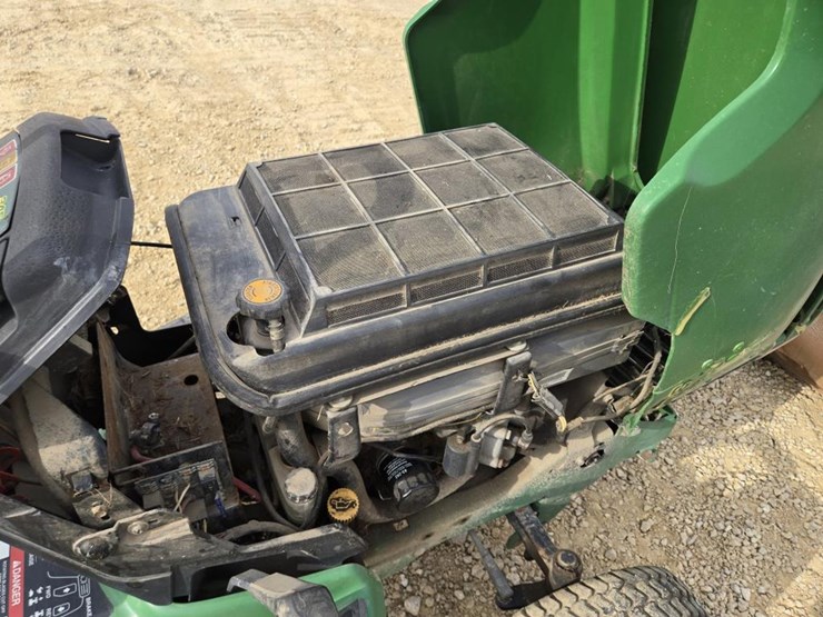 john-deere-345-image-10