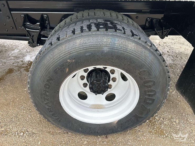 2015-ford-f750-image-34
