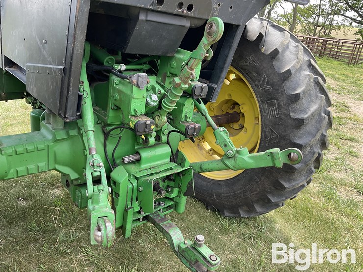 1988-john-deere-4450-image-13