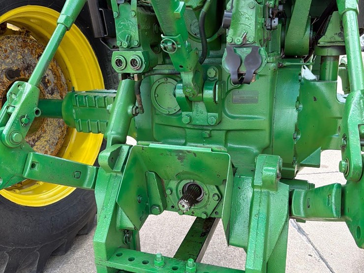 john-deere-4640-image-28