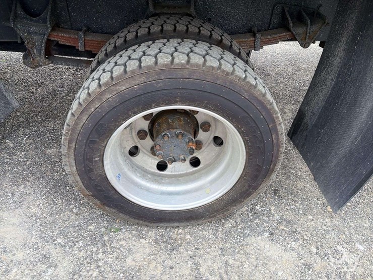 2011-international-durastar-4300-image-31