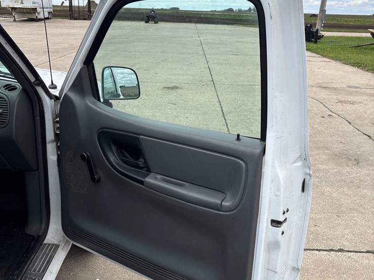 2005-ford-ranger-image-35