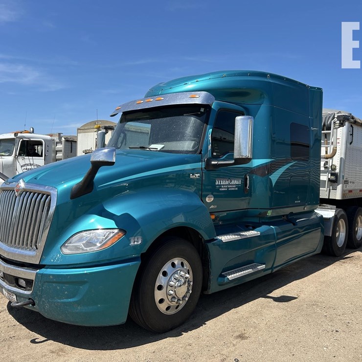 2019 INTERNATIONAL LT