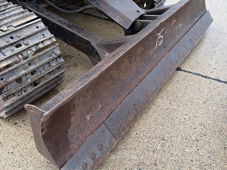 caterpillar-307c-image-31