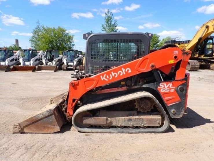 2023-kubota-svl65-2-image-8