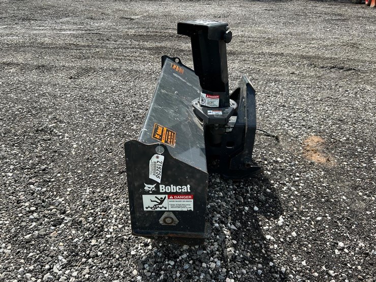 2017-bobcat-62”-fb62-utv-snowblower-image-2