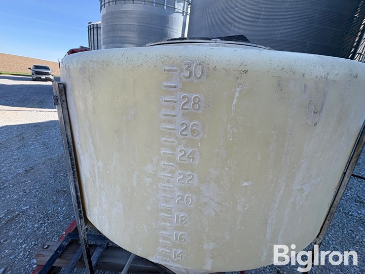 500-gal-nurse-tank-image-11