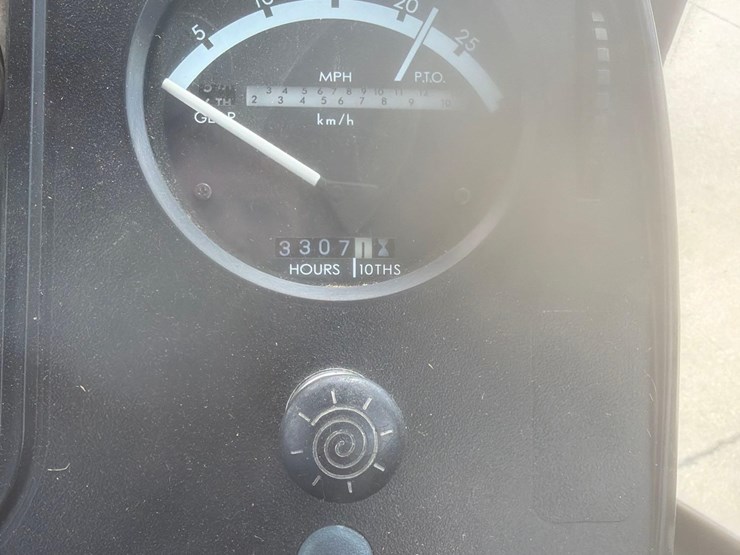 john-deere-4640-image-46