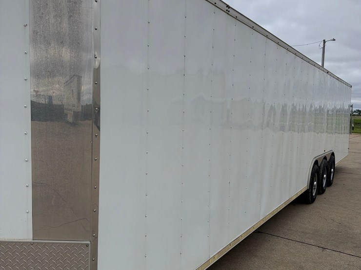 2017-empire-99”-x-36ft-enclosed-bumper-hitch-trailer--very-nice-trailer-image-16