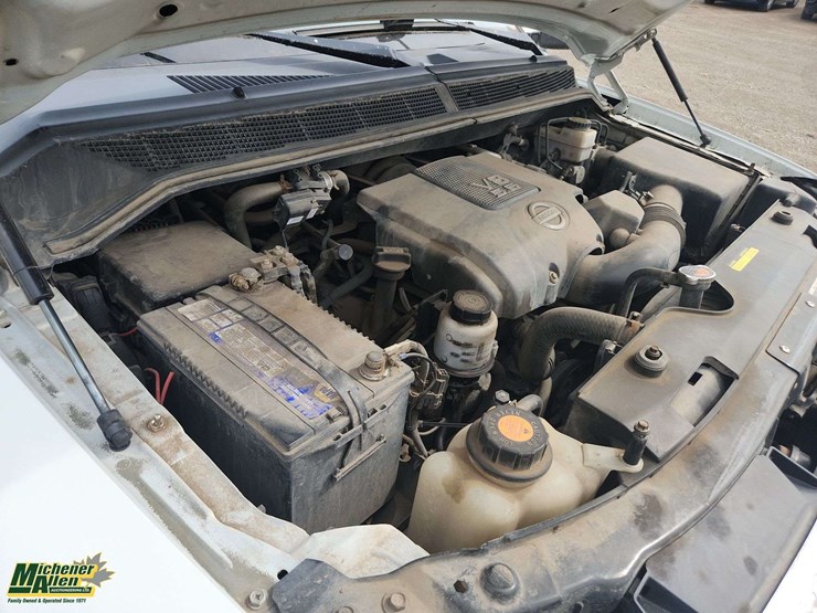 2013-nissan-titan-image-26