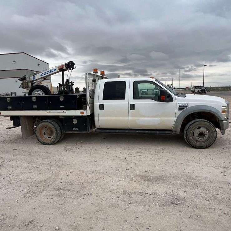 2010 FORD F550