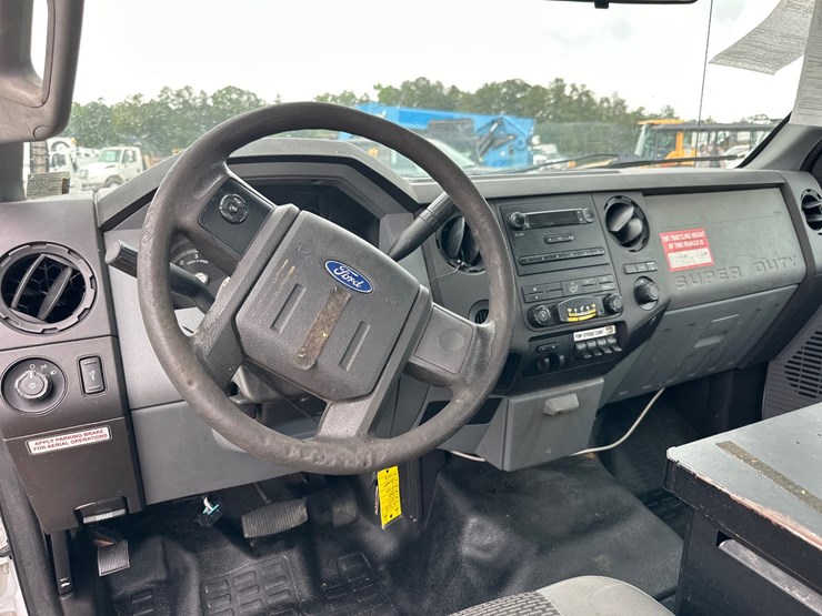 2012-ford-f450-image-4