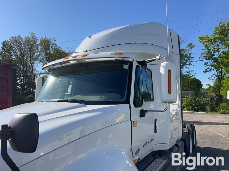 2016-international-prostar-image-13