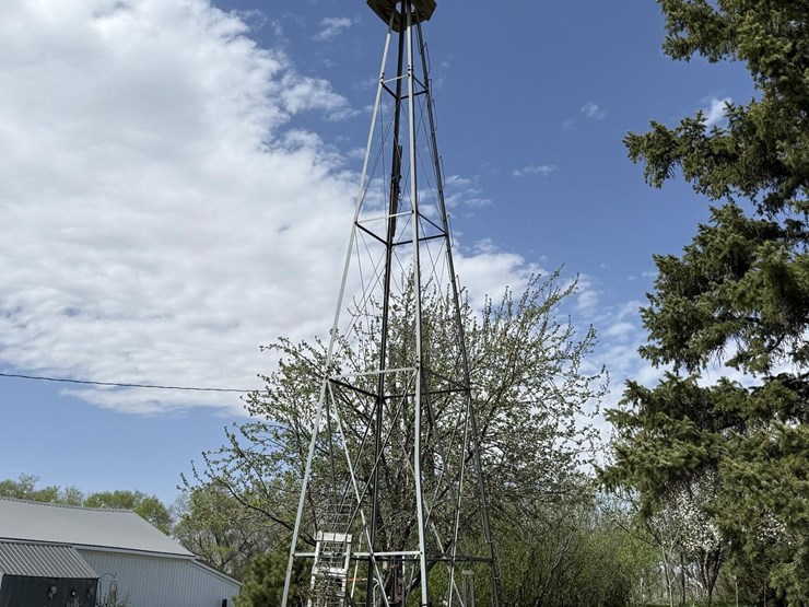 aermeter-30'-windmill-image-1