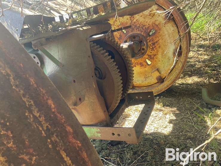 john-deere-g-image-12