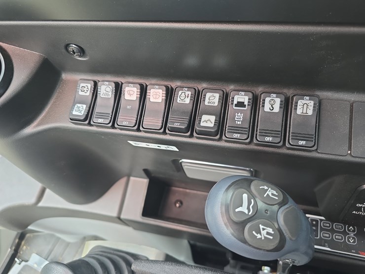 2003-kenworth-t800-image-114