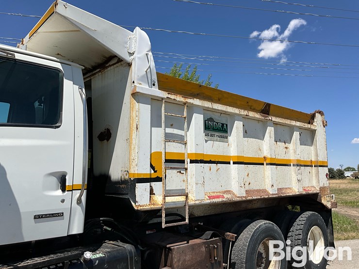 2003-sterling-lt9500-image-11