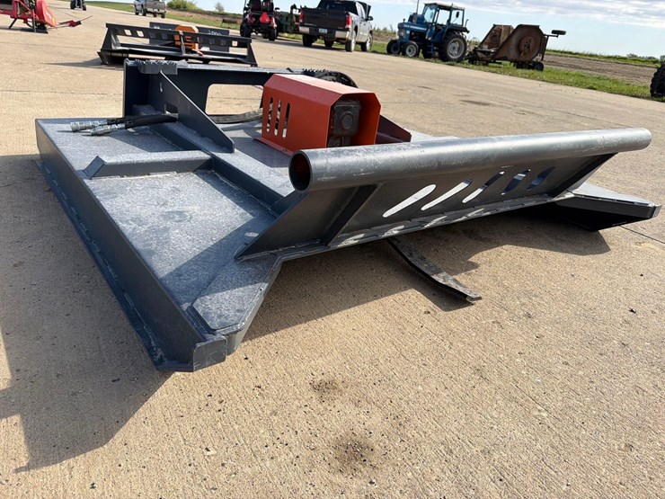 heavy-duty-skidloader-72”-whirly-mower-image-10