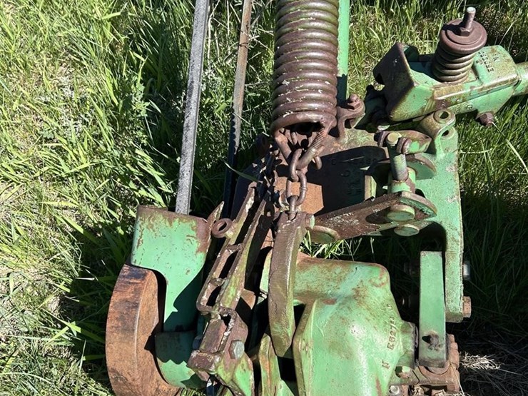 john-deere-450-image-11
