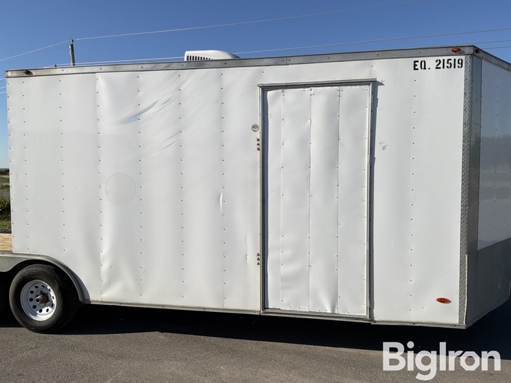 2020-custom-trailer-image-14