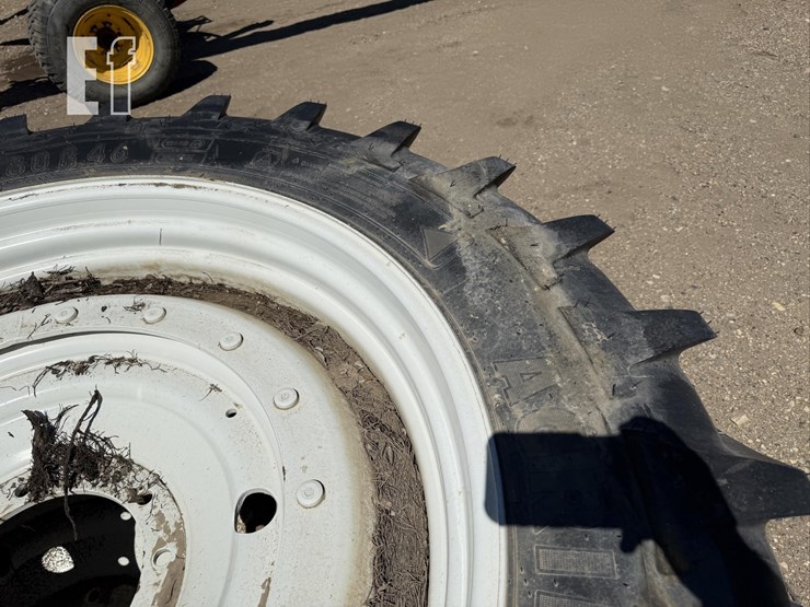 2x-michelin-radial-x-agribib-420/80r46-tires-on-10-image-13