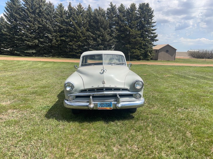 1952-dodge-meadowbrook-image-2