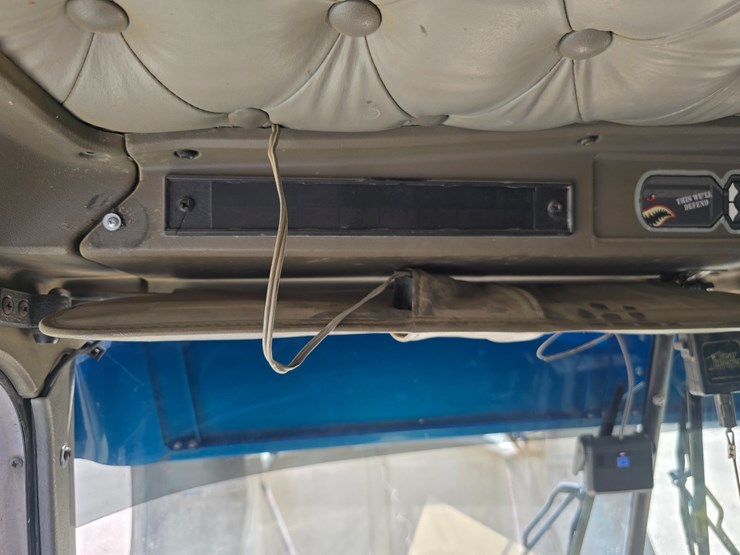 2003-kenworth-t800-image-112