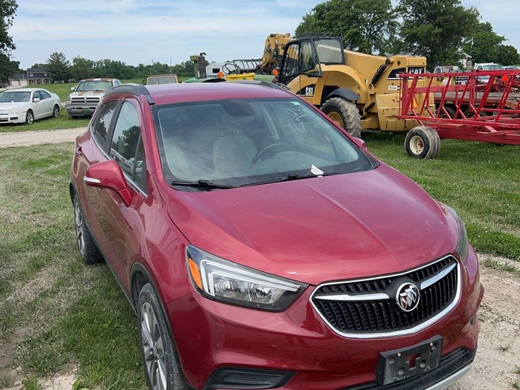 2019-buick-encore-image-2