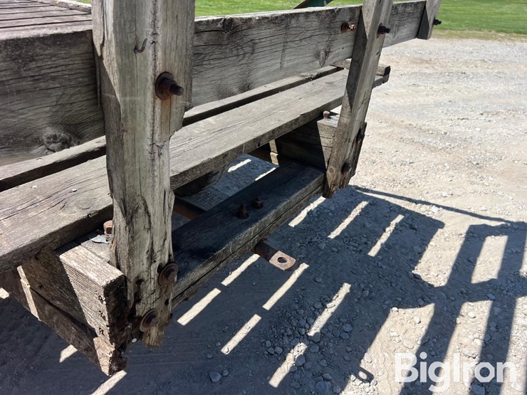 7x16-hay-wagon-image-15