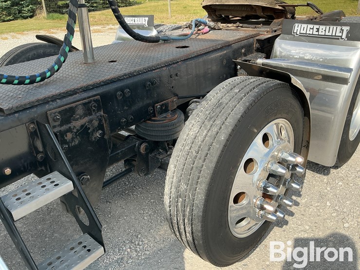 2005-kenworth-w900l-image-20